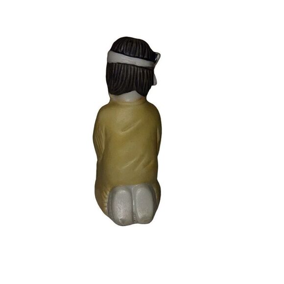 House of Lloyd HOL Native American Girl Mary Kneeling Nativity Figurine 1992 - Picture 5 of 7